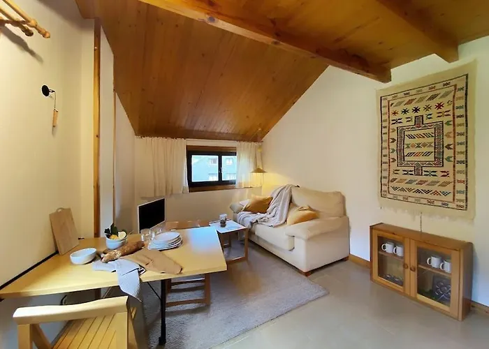 Duplex Abuhardillado Con Parking